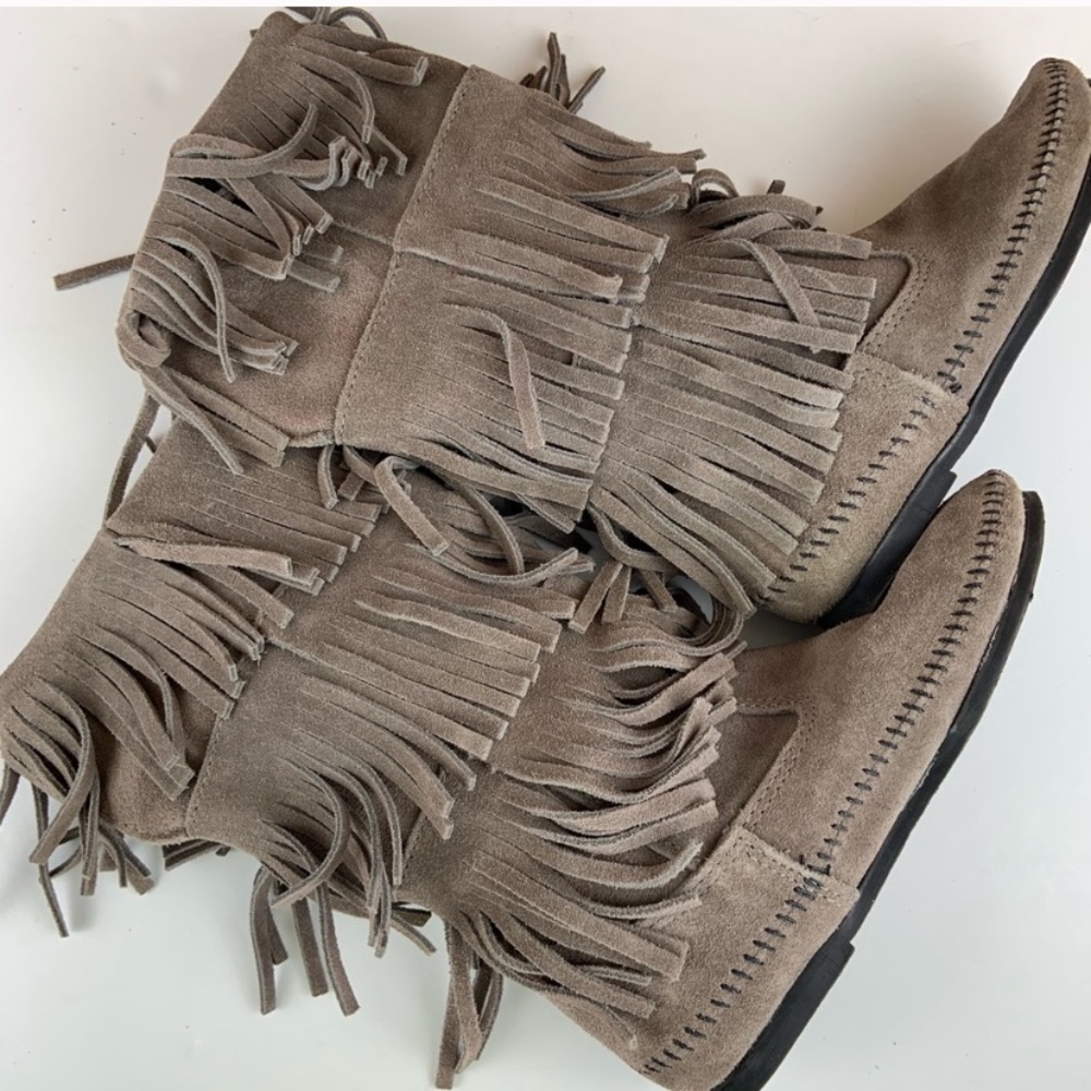 Grey 3 Layer Fringe Minnetonka - image 4